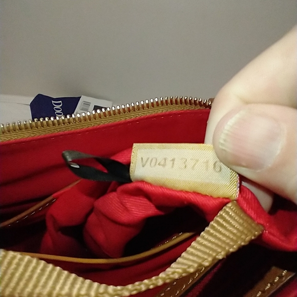 Sold**Dooney & Bourke Landon Small Kiley Leather Hobo - Picture 10 of 16